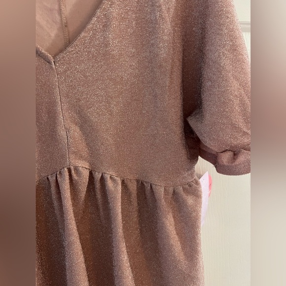 Shimmery Juniper Ln Maternity Top 🔥NWT🔥 - Picture 4 of 7